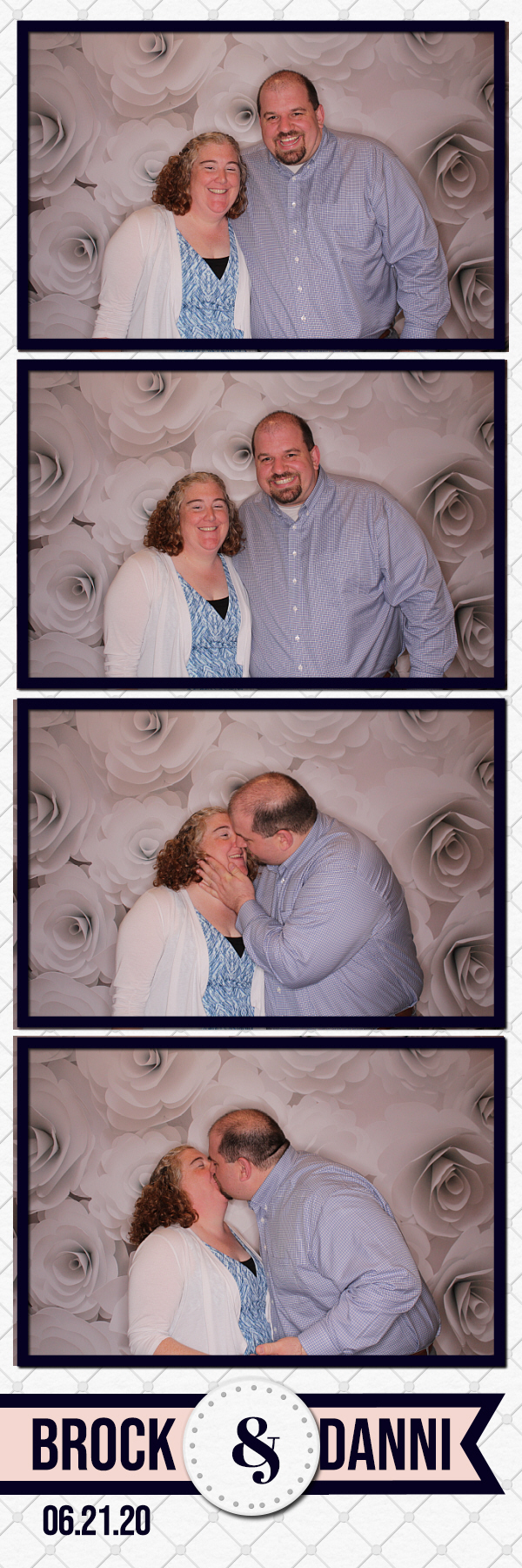 Danni and Brock’s Wedding | View more photos from the event at gallery.photoboothbillings.com/u/PhotoBoothBillings/Danni-and-Brock’s-Wedding